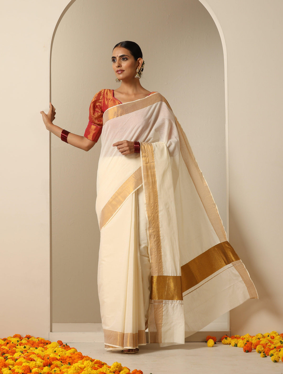 Pre stitched white kasavu sare with golden border - Glamwiz