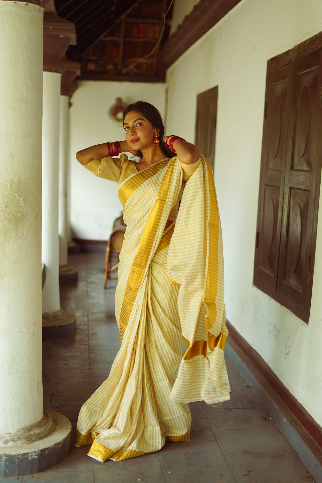 Ready to wear off white Kasavu saree with Gold border, pre-stitched pleats – Glamwiz