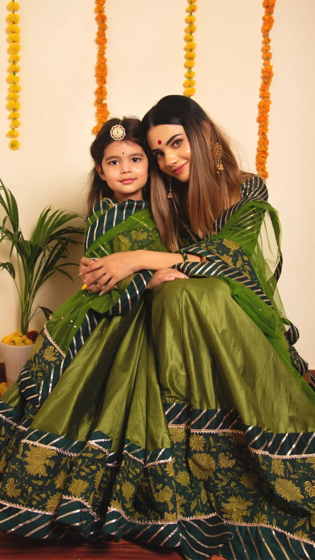 BACHAPAN IDIKA  GREEN LEHENGA SET - Pomcha Jaipur