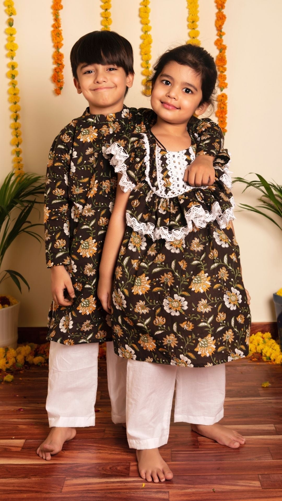 ROOP RANG KURTA PANT SET - Pomcha Jaipur
